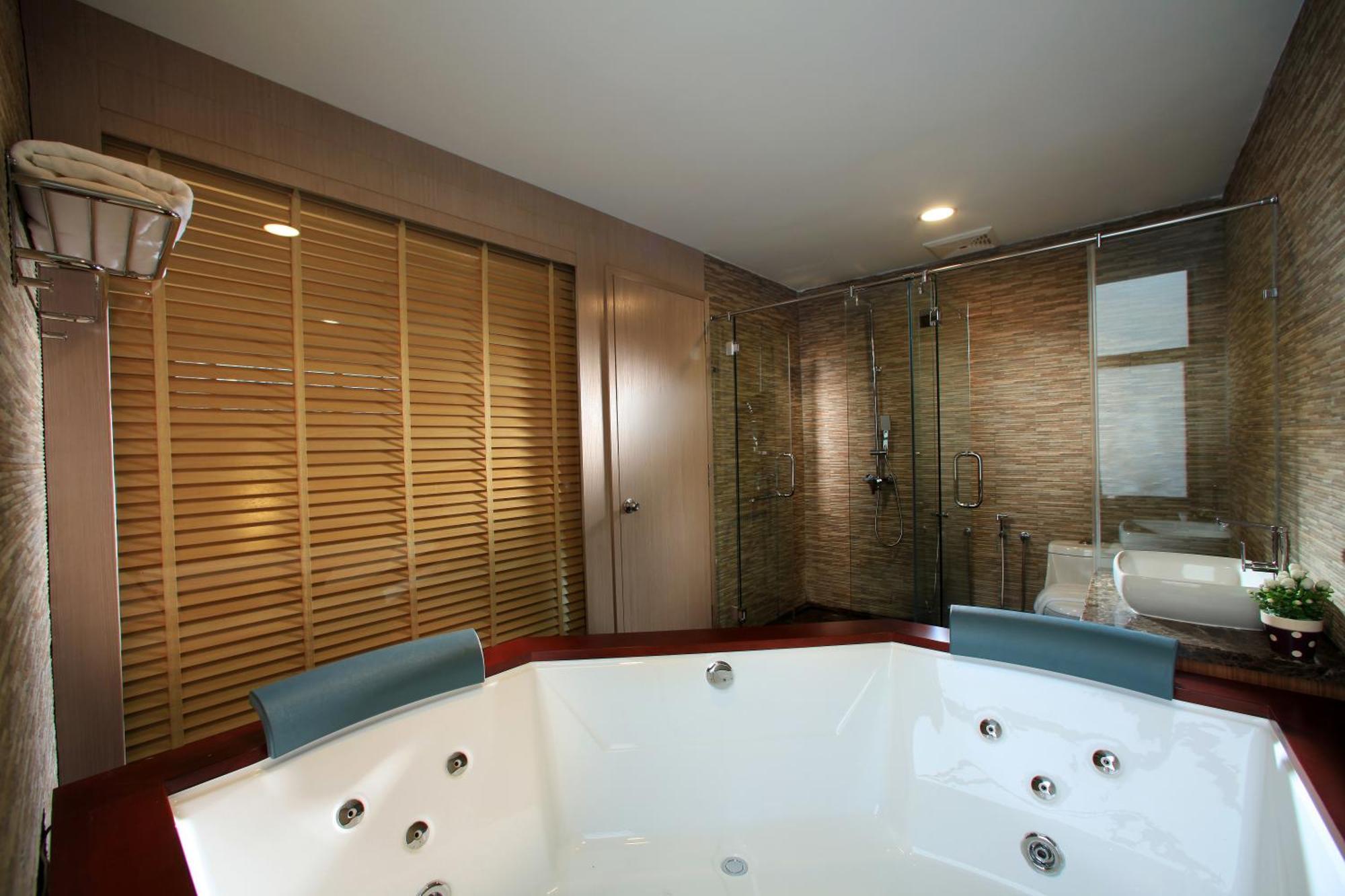 Izumi Hotel Bukit Bintang Kuala Lumpur Exteriör bild
