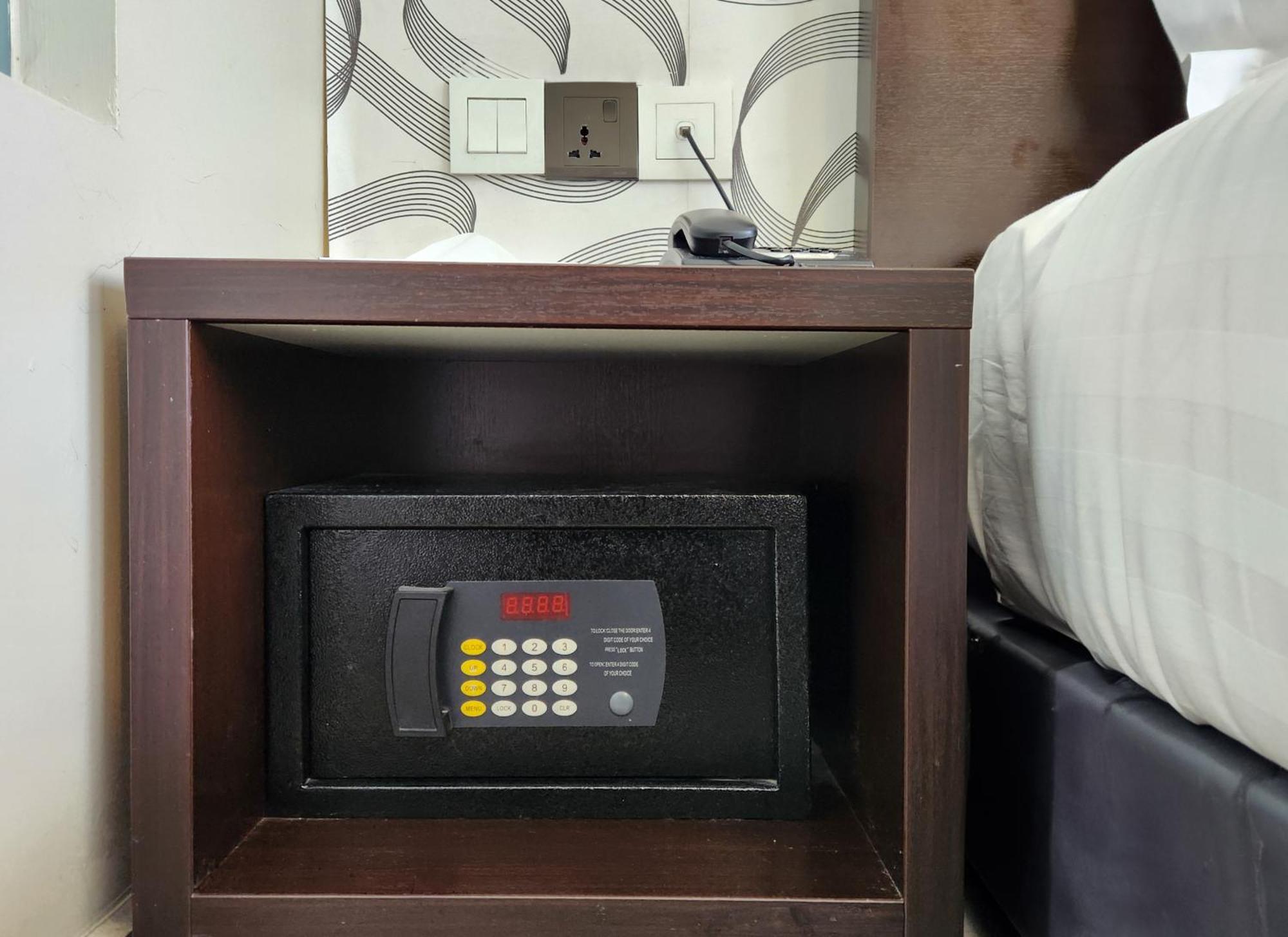 Izumi Hotel Bukit Bintang Kuala Lumpur Exteriör bild